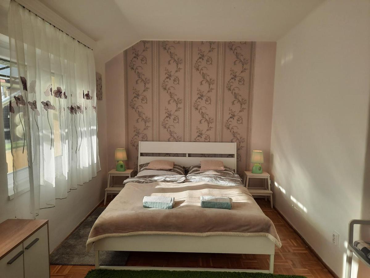 Apartament Eszterlanc